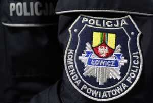 naszywka łowickiej policji.