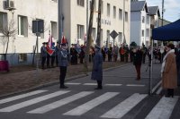 uroczyste odsłonięcie tablicy pamiątkowej w Łowiczu